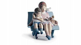 Фигурка Lladro На скамейке в парке 15х16 см, фарфор